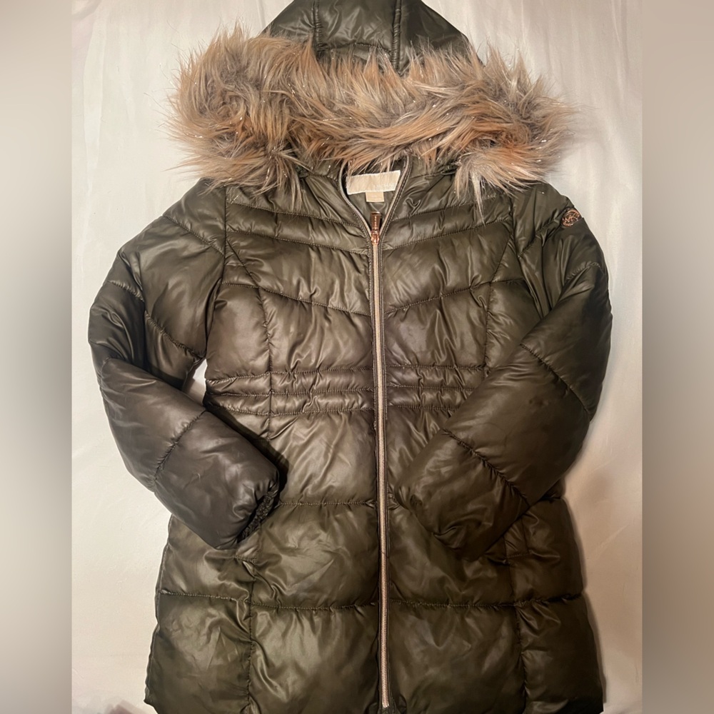 NWOT Big Girls Micheal Kors winter jacket … size 10/12